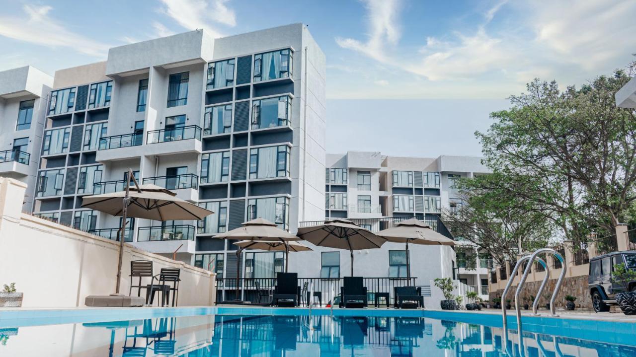 Elizabeth Golf Apartment By Link Кигали Екстериор снимка