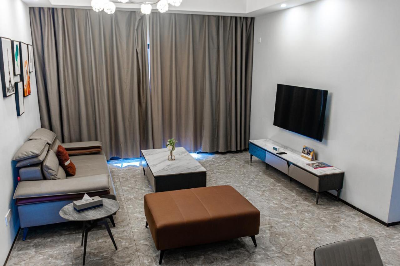 Elizabeth Golf Apartment By Link Кигали Екстериор снимка